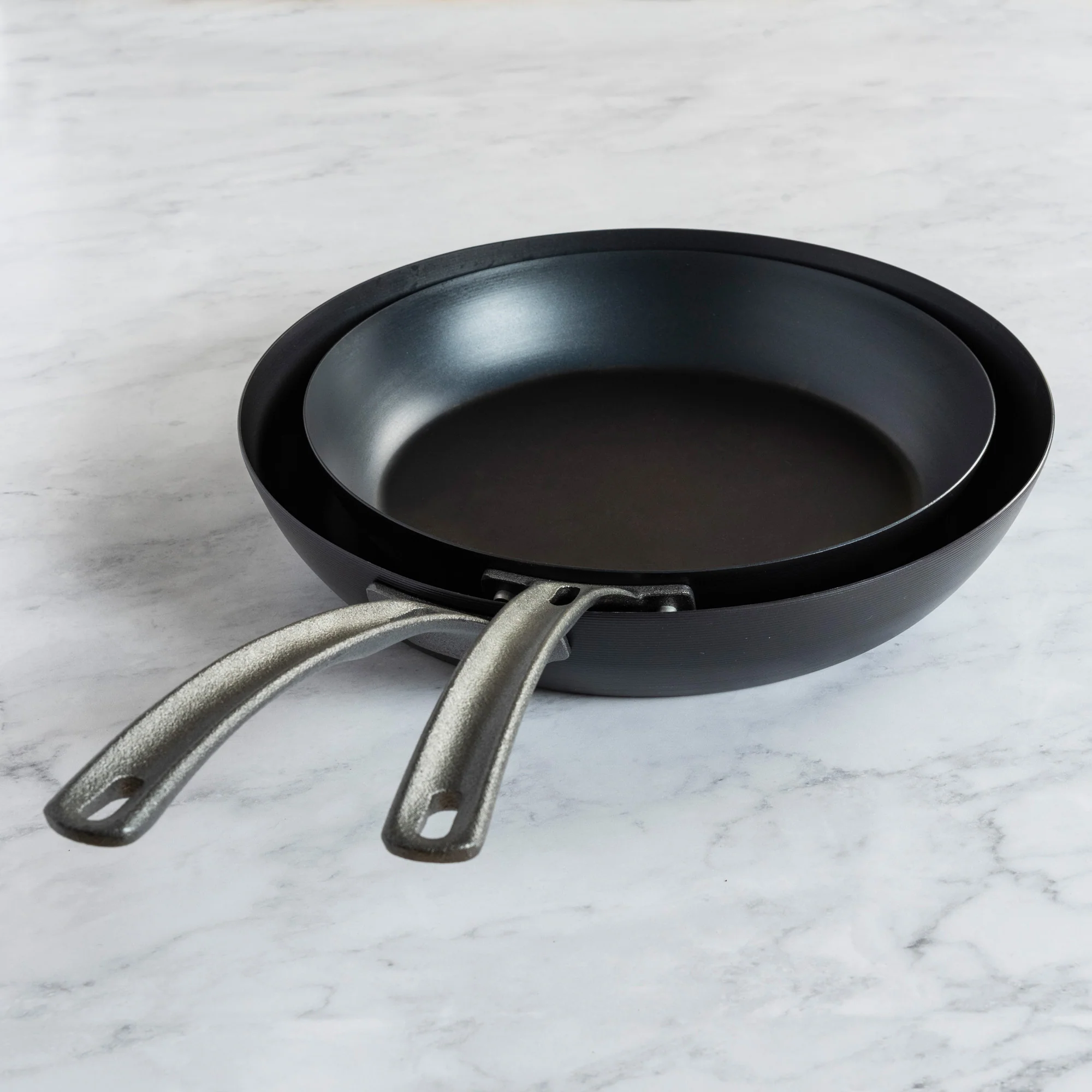 Viking 2-Piece Blue Carbon Steel Fry Pan Set - Image 7