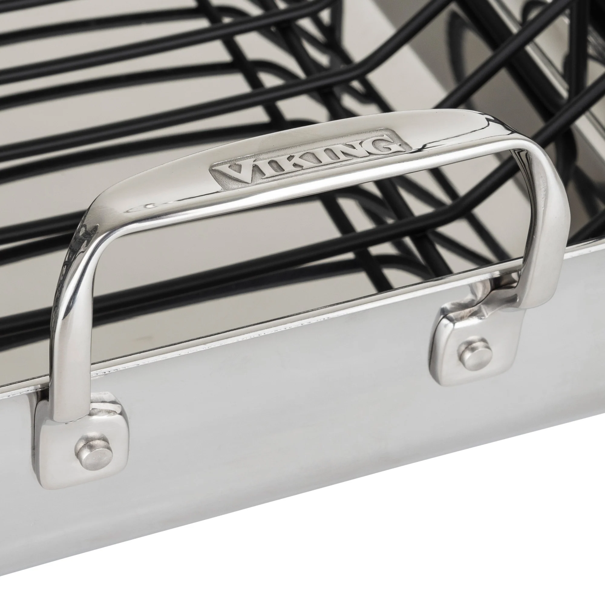 Viking 3-Ply Stainless Steel Roaster with Rack and Bonus Digital Thermometer - Image 11